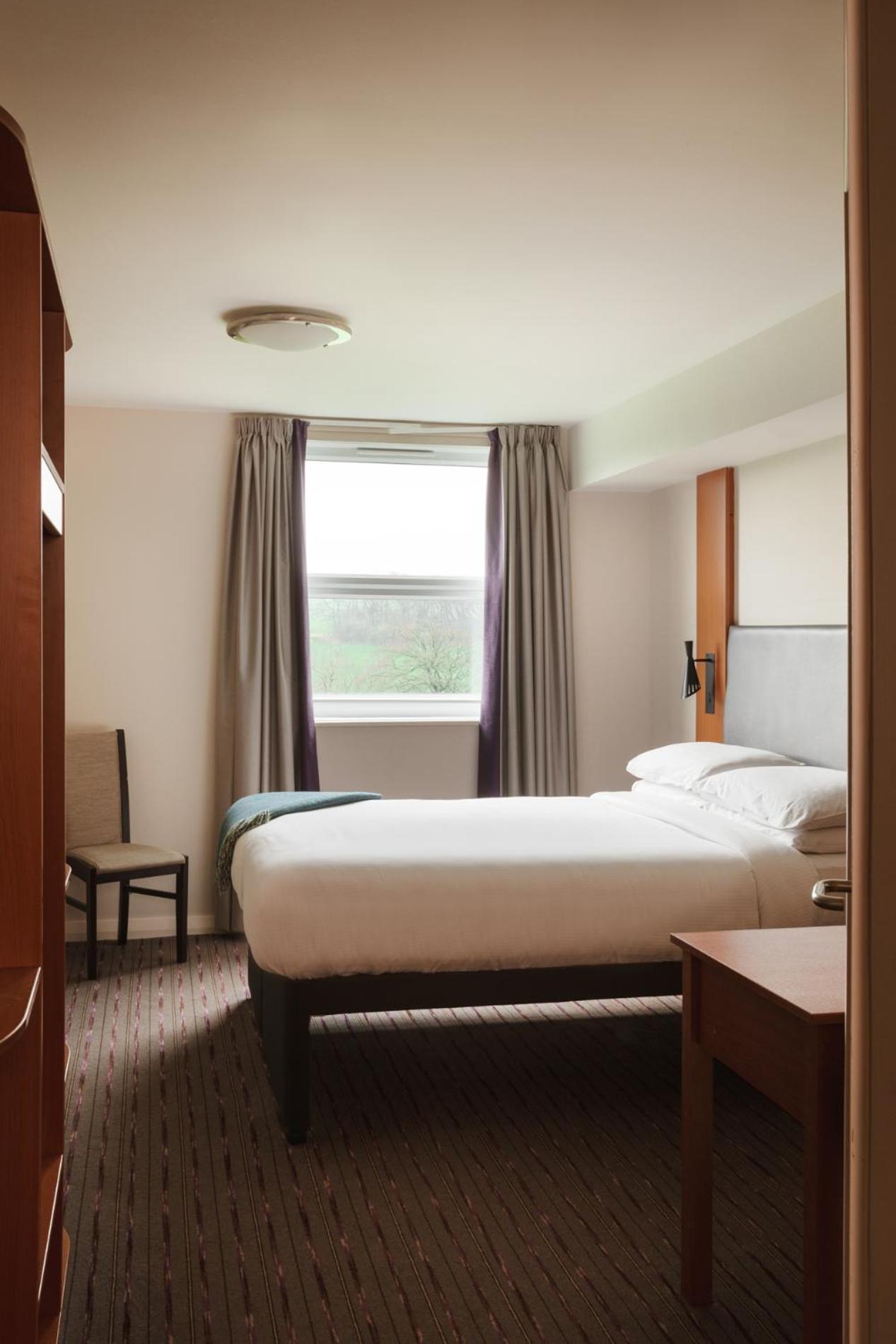 The Highwayman Hotel تشيسترفيلد المظهر الخارجي الصورة